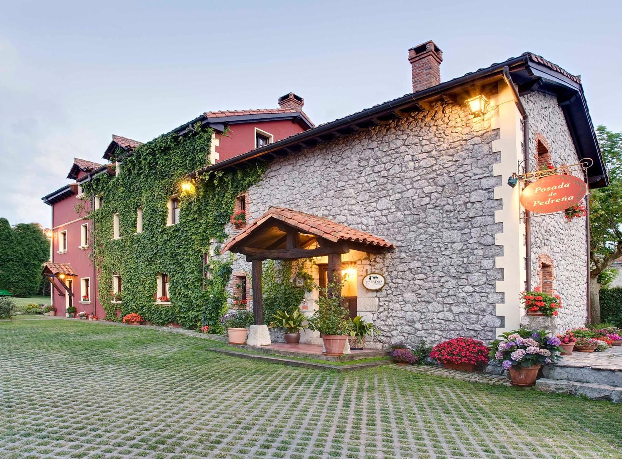 Posada De Pedreña Екстериор снимка