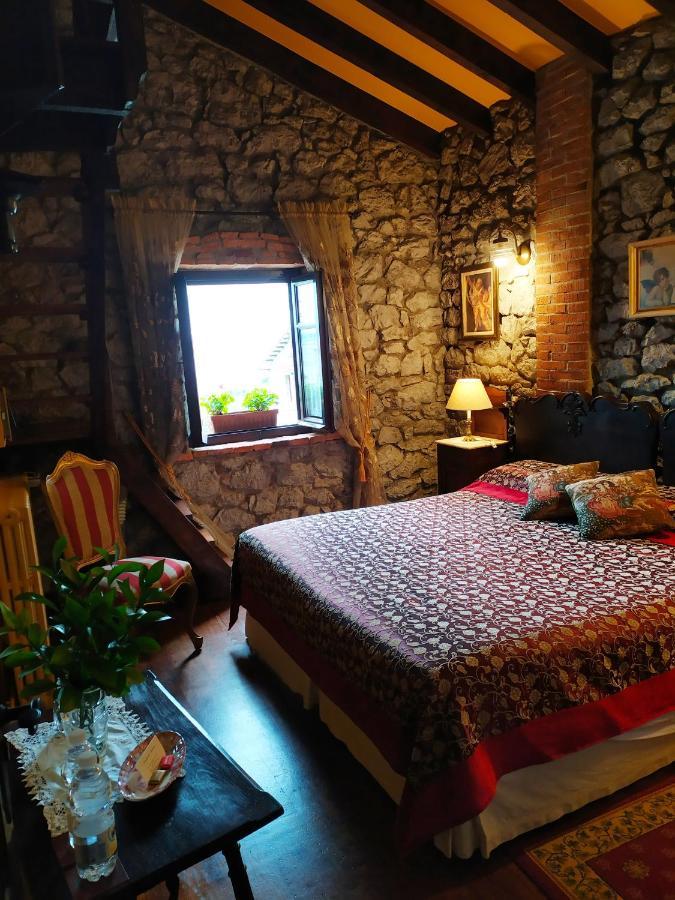 Posada De Pedreña Екстериор снимка